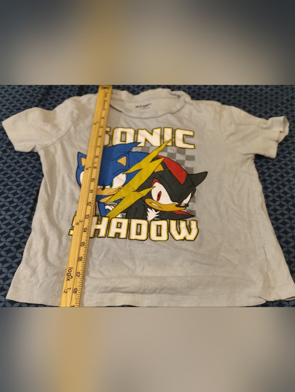 Sonic & Shadow Graphic Tee Boys Size 8(M) - Light Grey - Old Navy - Picture 2 of 8